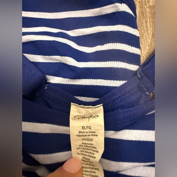 Playtex Nursing Seamless Navy Racerback Wireless Maternity Crop X Large 2 Pc - Picture 3 of 4